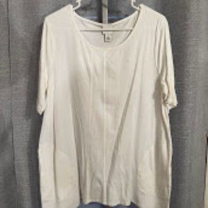 Chicos White Tunic with pockets